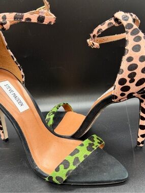 Steve Madden 7M Leather Animal Print Stilettos With Ankle Strap 4.5” Heel